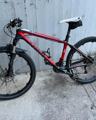 MTB 26 Trek carbonio