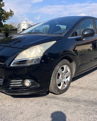 Peugeot 5008 1.6 HDi 110CV Business