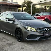 MERCEDES-BENZ A 180 d Automatic Premium