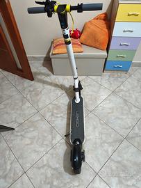 Monopattino elettrico lexgo R9 lite Funzionante