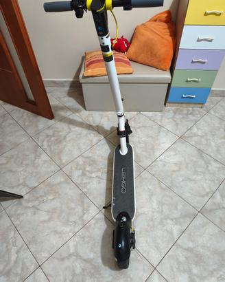 Monopattino elettrico lexgo R9 lite Funzionante