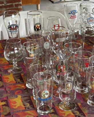 Bicchieri e caraffe birra originali multi marca.