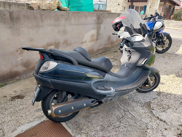 Piaggio X9 500 evolution