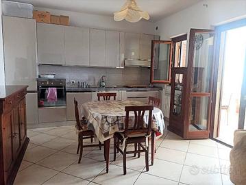 Appartamento di 70 m² con 3 locali e box auto a Fi