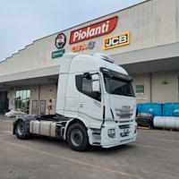 B446-Trattore stradale Iveco Stralis 440/TP