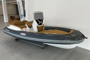 Gommone Salpa Soleil 18