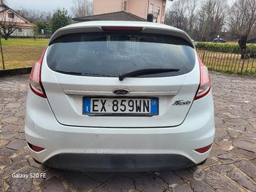 ford fiesta furgone N1 due posti 
