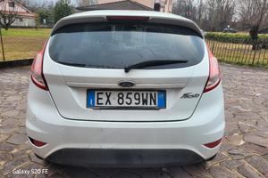 ford fiesta furgone N1 due posti 