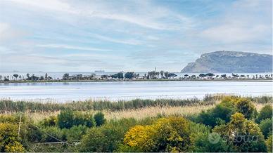 Quadrilocale con due posti auto a Quartello