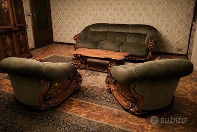 Salotto classico - divano, 2 poltrone e tavolino