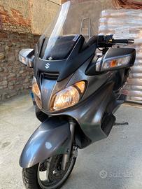 Scooter SUZUKI BURGMAN 650 Executive