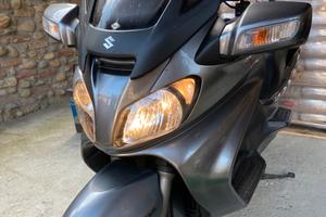 Scooter SUZUKI BURGMAN 650 Executive