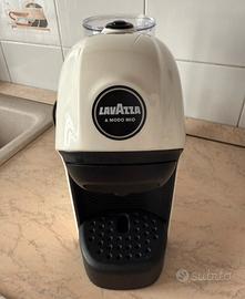 Macchina caffè-  Lavazza a modo mio