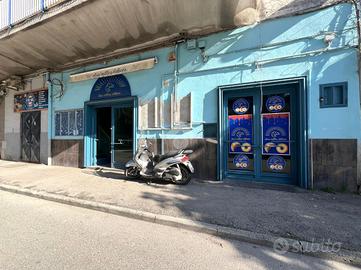 NEGOZIO A FRATTAMAGGIORE