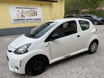 Toyota Aygo 1.0 12V VVT-i 3 porte Active Connect