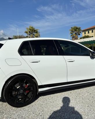 Golf 8 GTI MT ULTIMATE