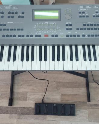 KORG IS 40
