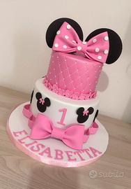 Torta scenografica tema Minnie