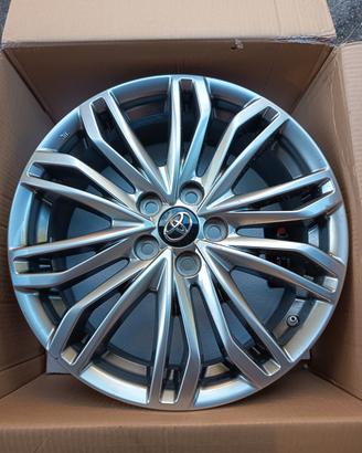 Cerchi 18 originali per Toyota Chr