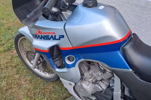 Honda Transalp 600.1998