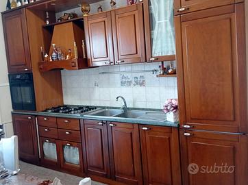 cucina tavolo+sedie 