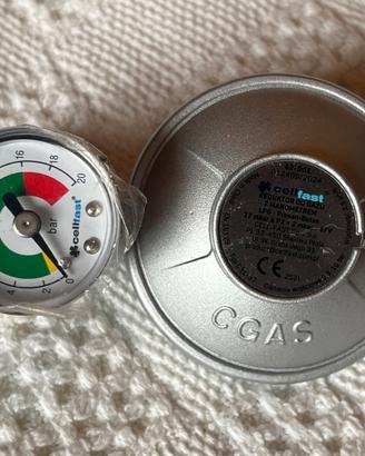 Riduttore di pressione del gas con manometro