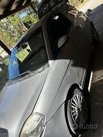 Lancia Ypsilion