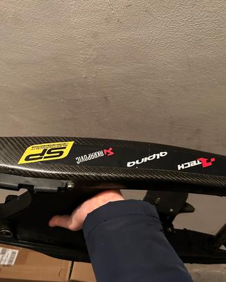 Forcellone husqvarna RR anodizzato nero + carbonio