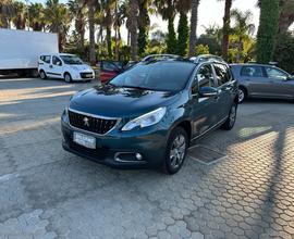 PEUGEOT 2008 BlueHDi 100 Allure