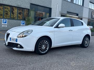 Alfa Romeo Giulietta 1.6 JTDm 120 CV*Neopatentati*