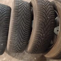 GOMME INVERNALI CERCHI IN LEGA NISSAN