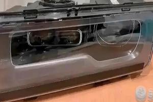 Rolls Royce Cullinan Fari Anteriori