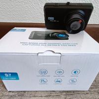 Dashcam + camera parcheggio risoluzione 2,5K 