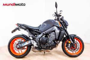 YAMAHA MT 09 - 2021