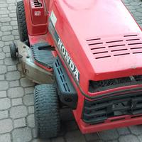 Trattorino tagliaerba HondaHT 3813