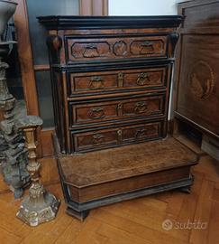 INGINOCCHIATOIO ANTICO 