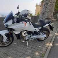 moto Guzzi v100 Mandello 
