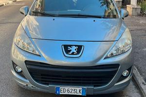 Bella Peugeot pochissimi chilometri