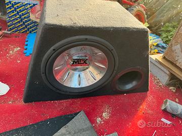 Sub woofer in cassa