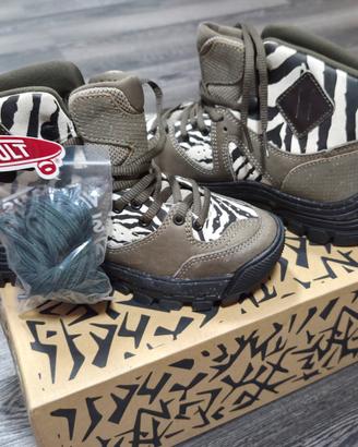 scarpe anfibi avirex vans nuove mai indossate