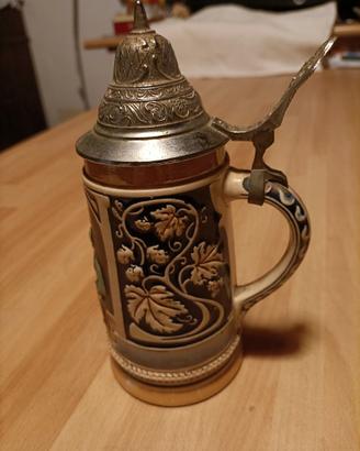 Boccale da birra in ceramica, Germania, XX secolo