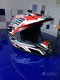 CASCO ENDURO AXO