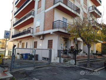 Box a Lanciano, via Martiri del 6 Ottobre