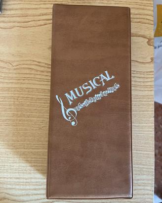 Custodia musicassette da 6