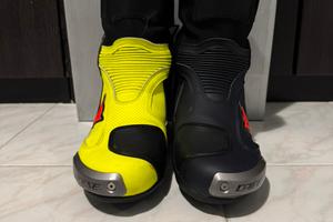 AXIAL D1 REPLICA VALENTINO BOOTS N44