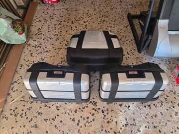 Tris valige Givi trekker 33lt+52lt