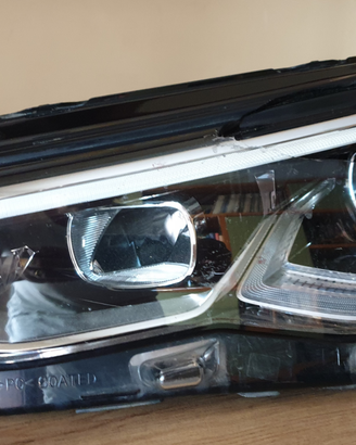 Faro VW Golf VIII