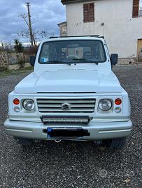 Suzuki samurai