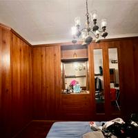 Camera da letto completa in legno