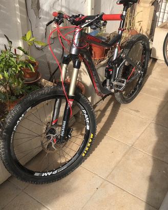 Mtb full Giant Reign X1